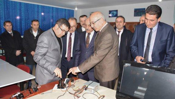 Çorum Atatürk Anadolu Lisesinde Robotik AR-GE Laboratuvarı Açıldı
