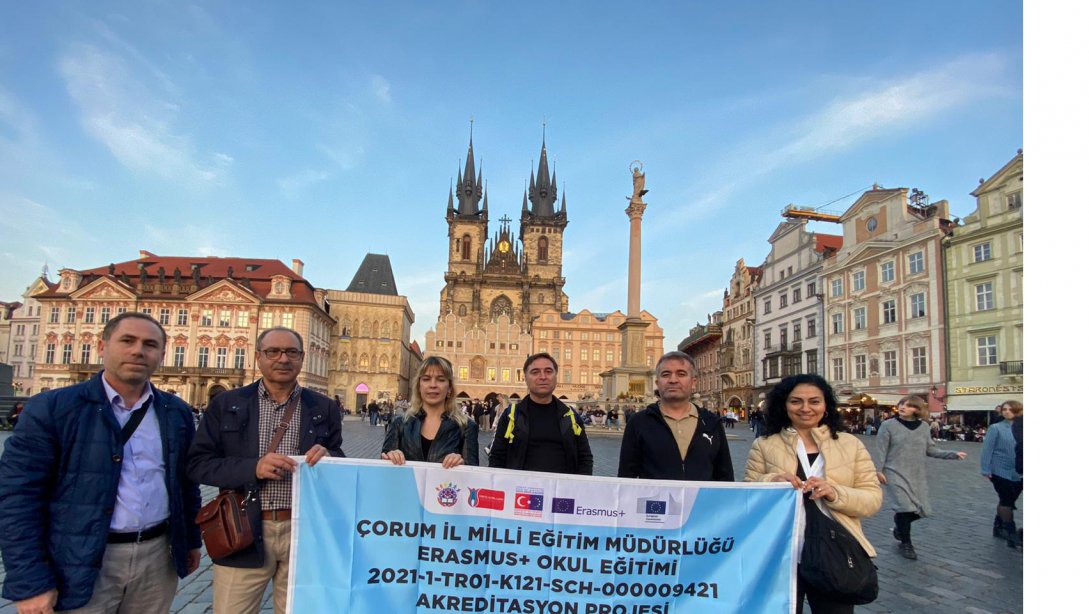 ERASMUS+ ile Öğretmenlerimiz Prag'ta!
